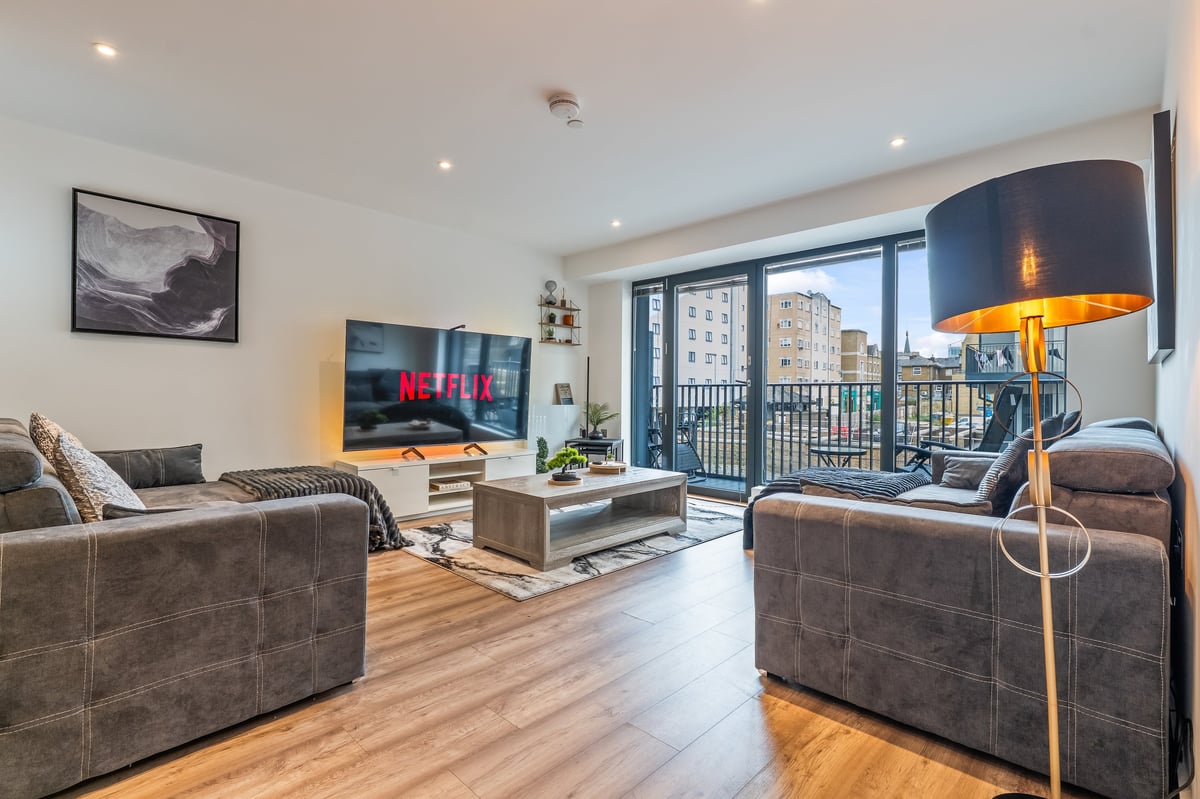 Aspire apartment, Slough
